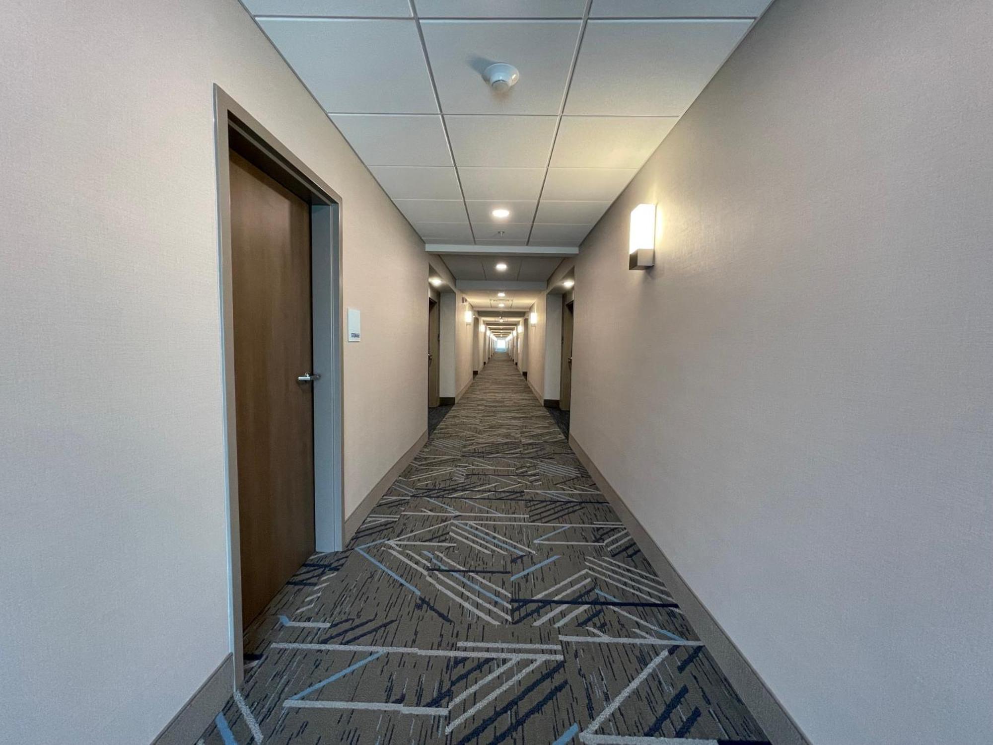 Holiday Inn Express & Suites - Ft. Smith - Airport By Ihg Fort Smith Ngoại thất bức ảnh