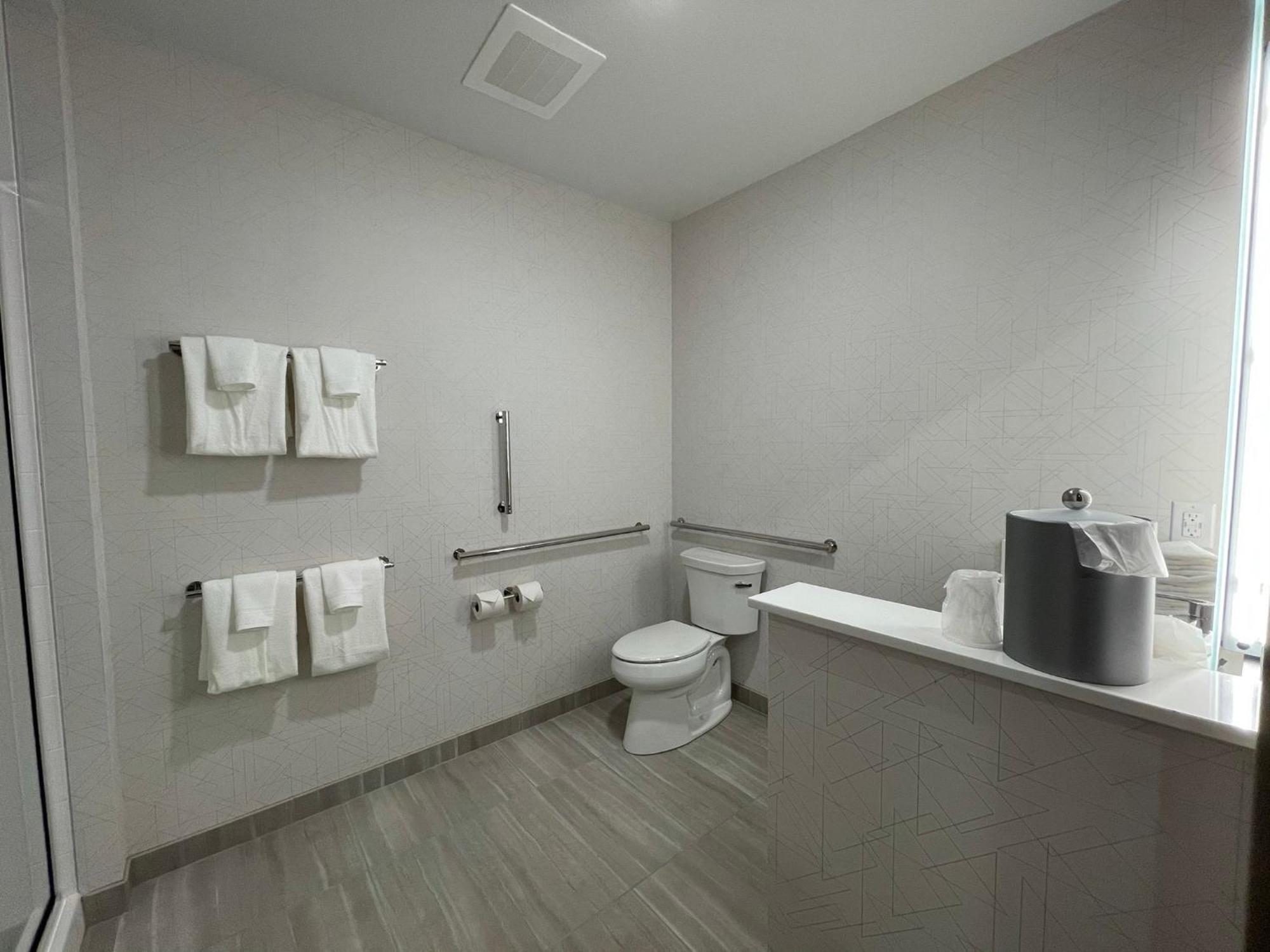 Holiday Inn Express & Suites - Ft. Smith - Airport By Ihg Fort Smith Ngoại thất bức ảnh